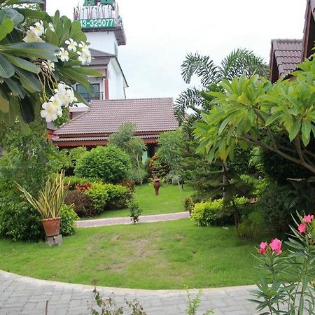 Mammoth Resort Khon Kaen Quarto foto