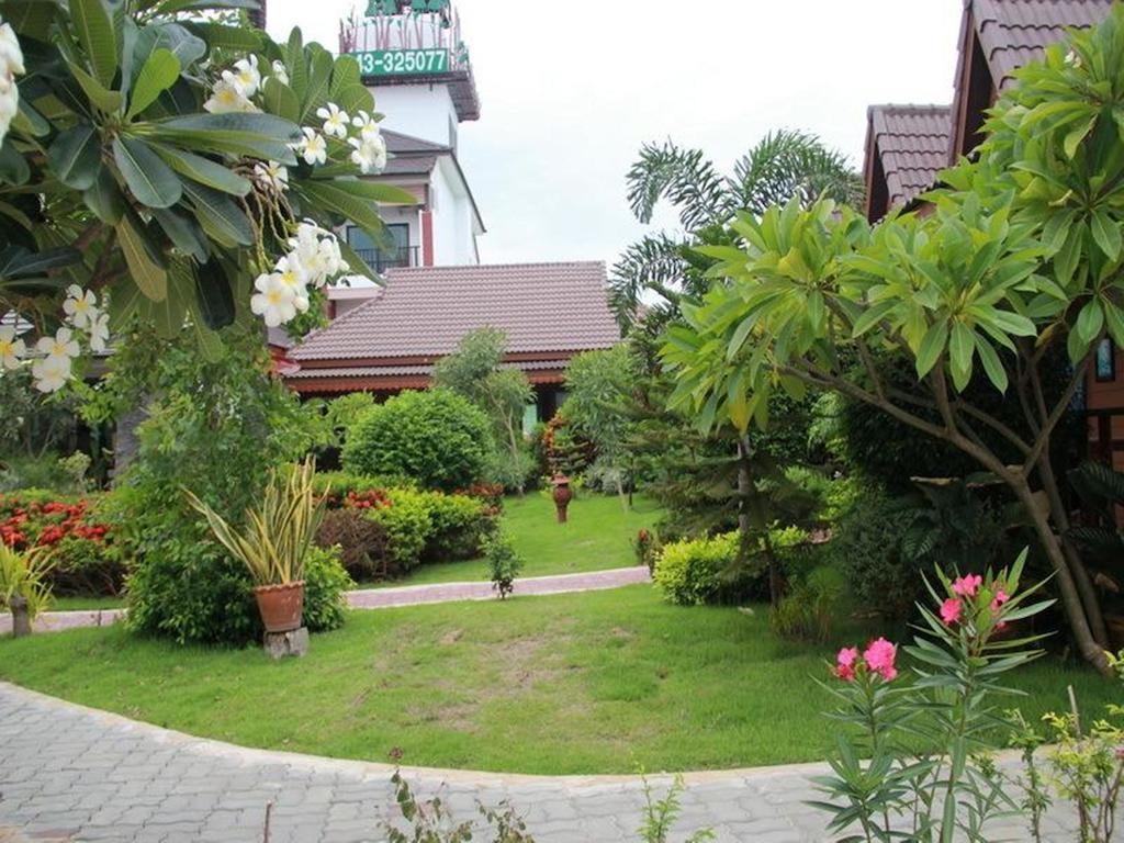 Mammoth Resort Khon Kaen Quarto foto